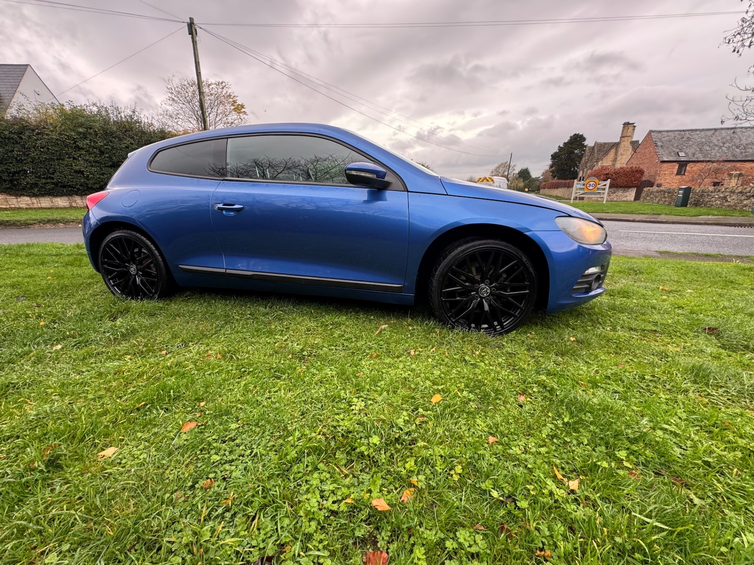 Used Volkswagen Scirocco 2011 for sale - 76557116: Photo 9