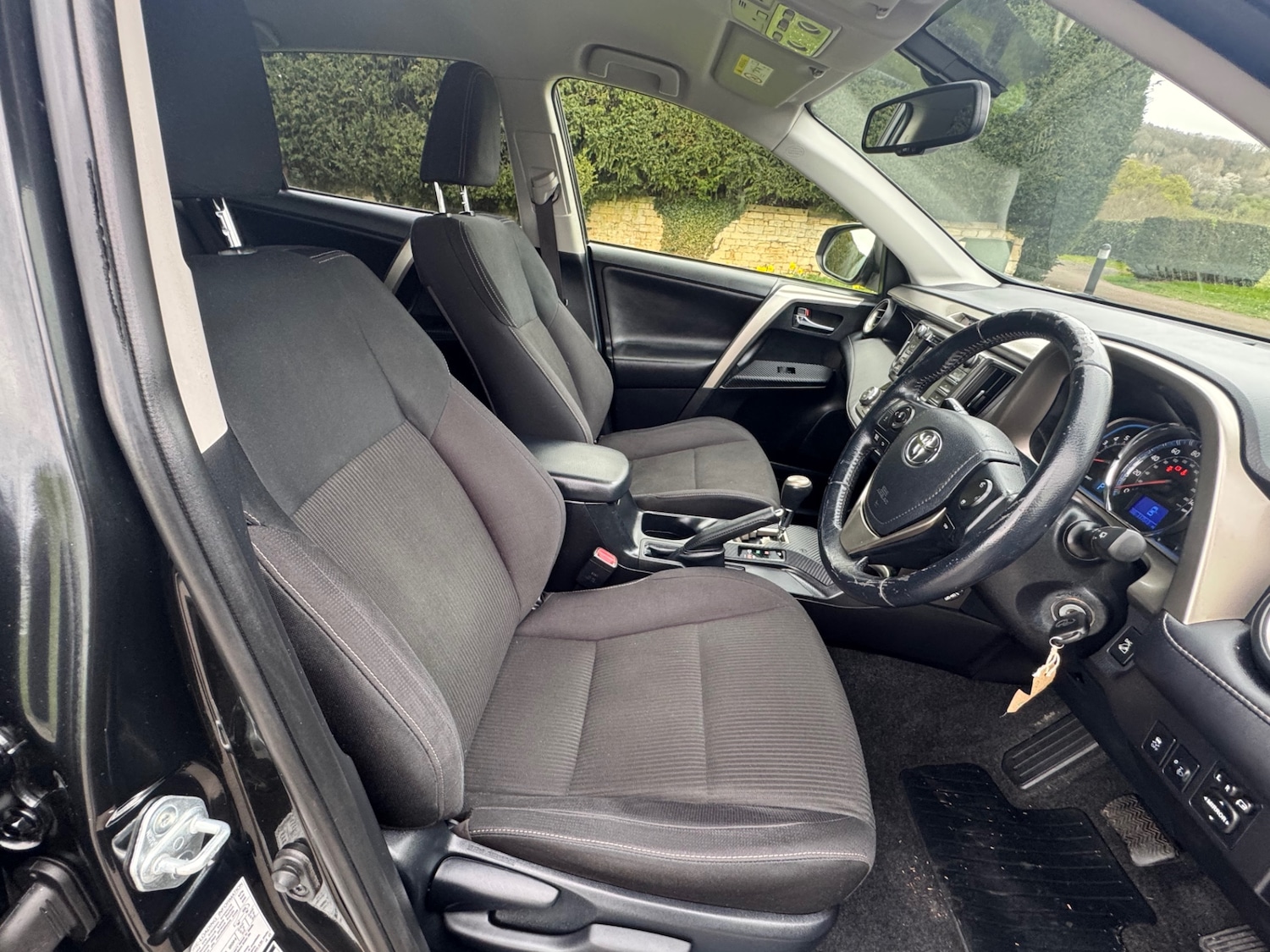 Used Toyota RAV4 2013 for sale - 78125477: Photo 16