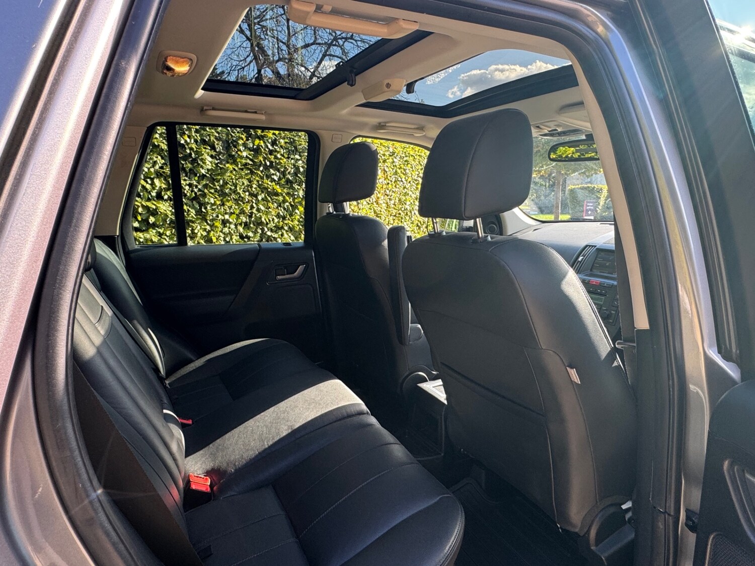 Used Land Rover Freelander 2011 for sale - 76024252: Photo 19
