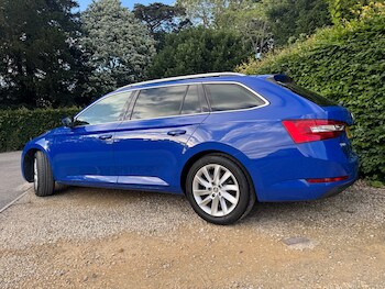 Used Skoda Superb 2018 for sale - 78795138: Photo