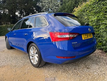 Used Skoda Superb 2018 for sale - 78795138: Photo