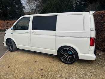 Used Volkswagen Transporter 2016 for sale - 77319887: Photo