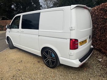 Used Volkswagen Transporter 2016 for sale - 77319887: Photo