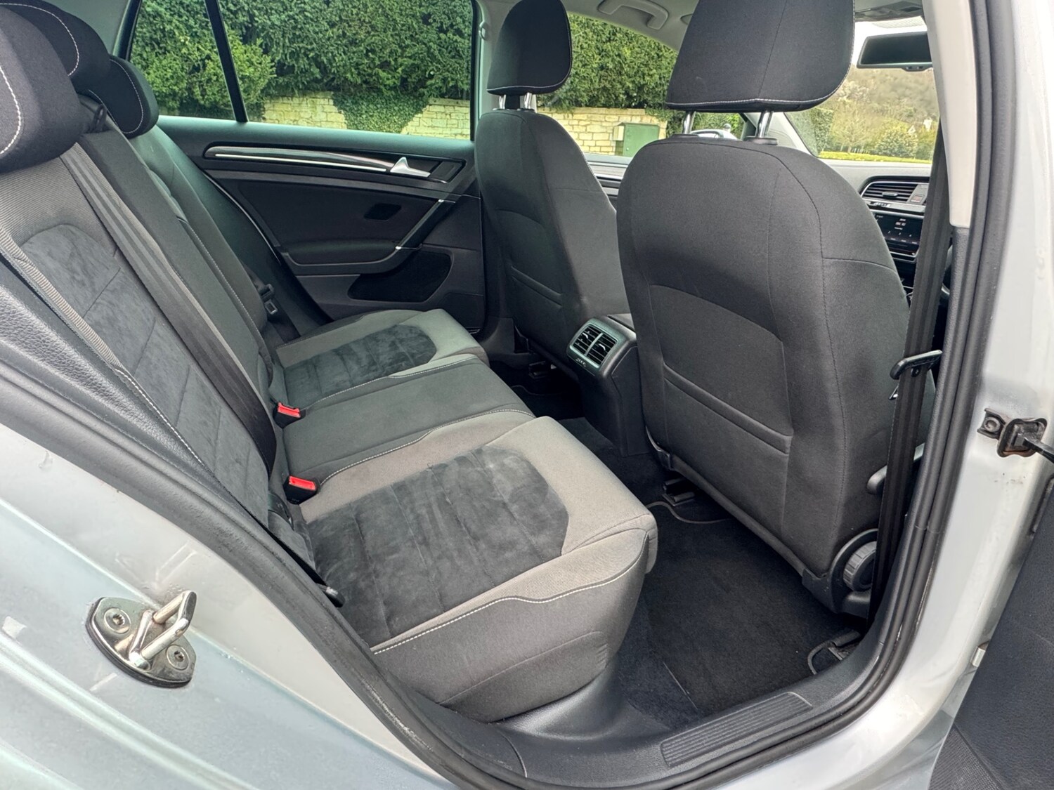 Used Volkswagen Golf 2015 for sale - 78125379: Photo 17