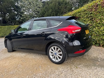 Used Ford Focus 2015 for sale - 79687761: Photo