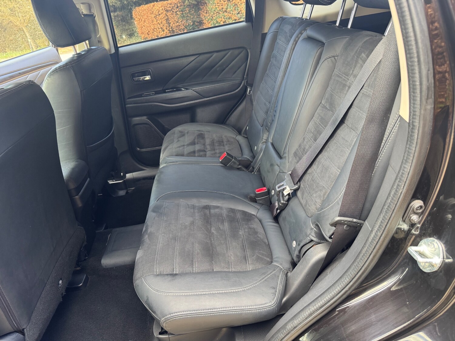 Used Mitsubishi Outlander 2015 for sale - 77656510: Photo 18