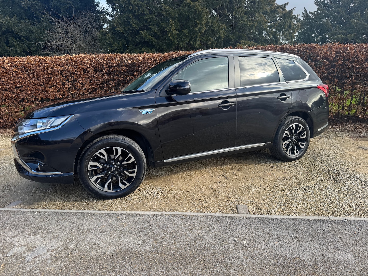 Used Mitsubishi Outlander 2015 for sale - 77656510: Photo 2