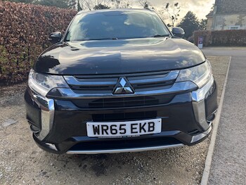 Used Mitsubishi Outlander 2015 for sale - 77656510: Photo