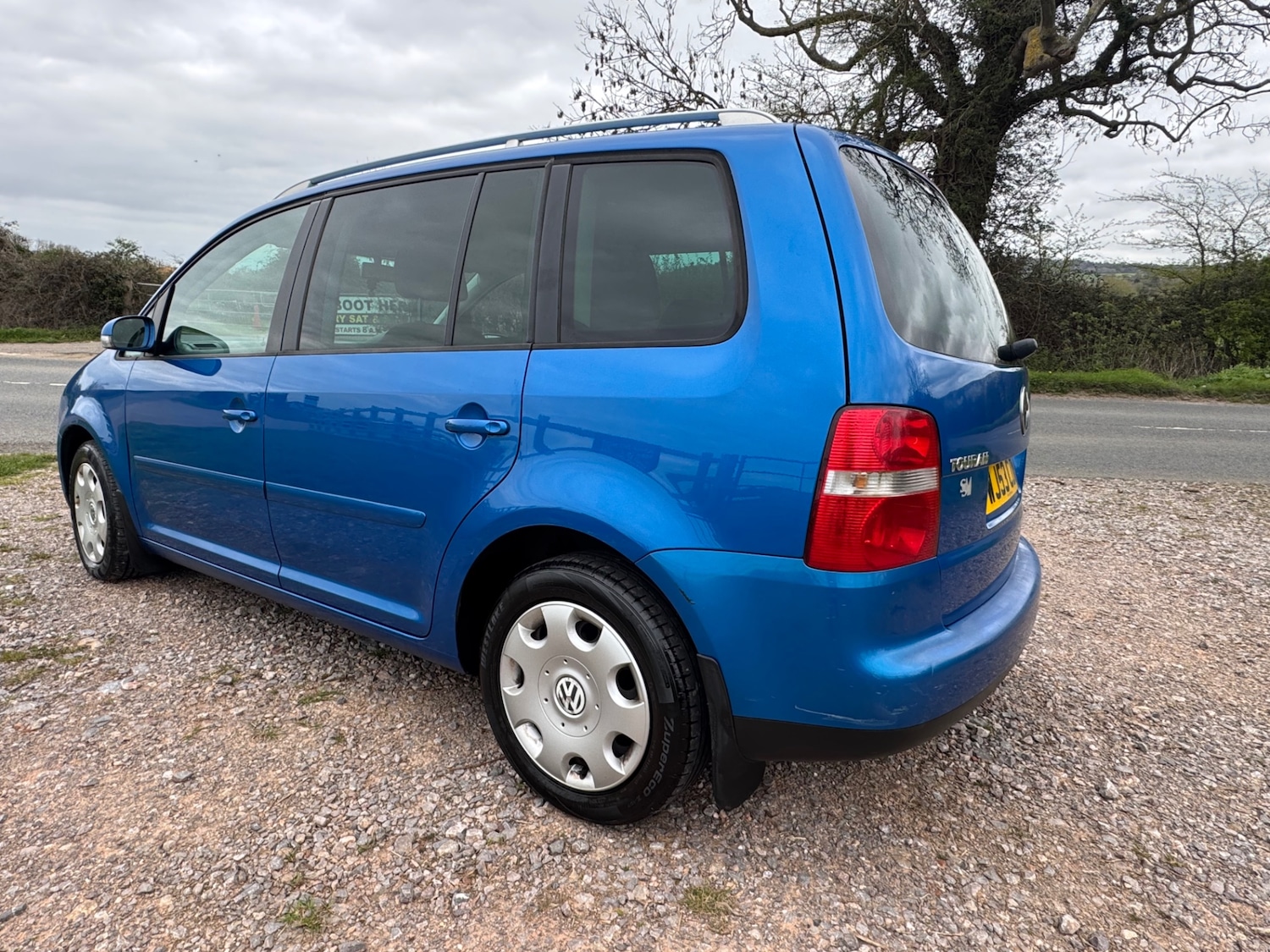 Used Volkswagen Touran 2003 for sale - 78099026: Photo 2