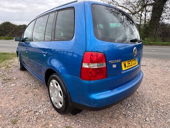Used Volkswagen Touran 2003 for sale - 78099026: Photo