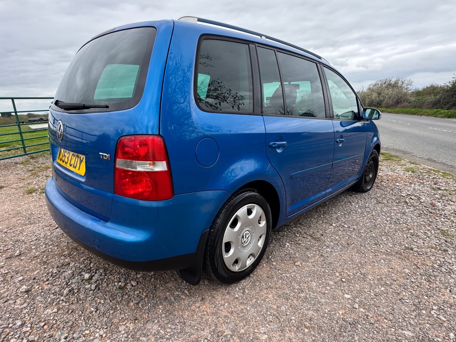 Used Volkswagen Touran 2003 for sale - 78099026: Photo 8