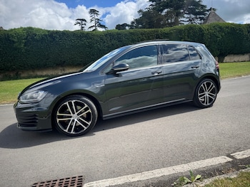 Used Volkswagen Golf 2016 for sale - 78787432: Photo