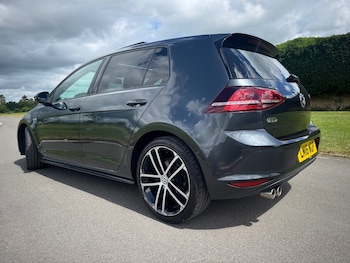 Used Volkswagen Golf 2016 for sale - 78787432: Photo