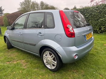 Used Ford Fiesta 2006 for sale - 78155738: Photo