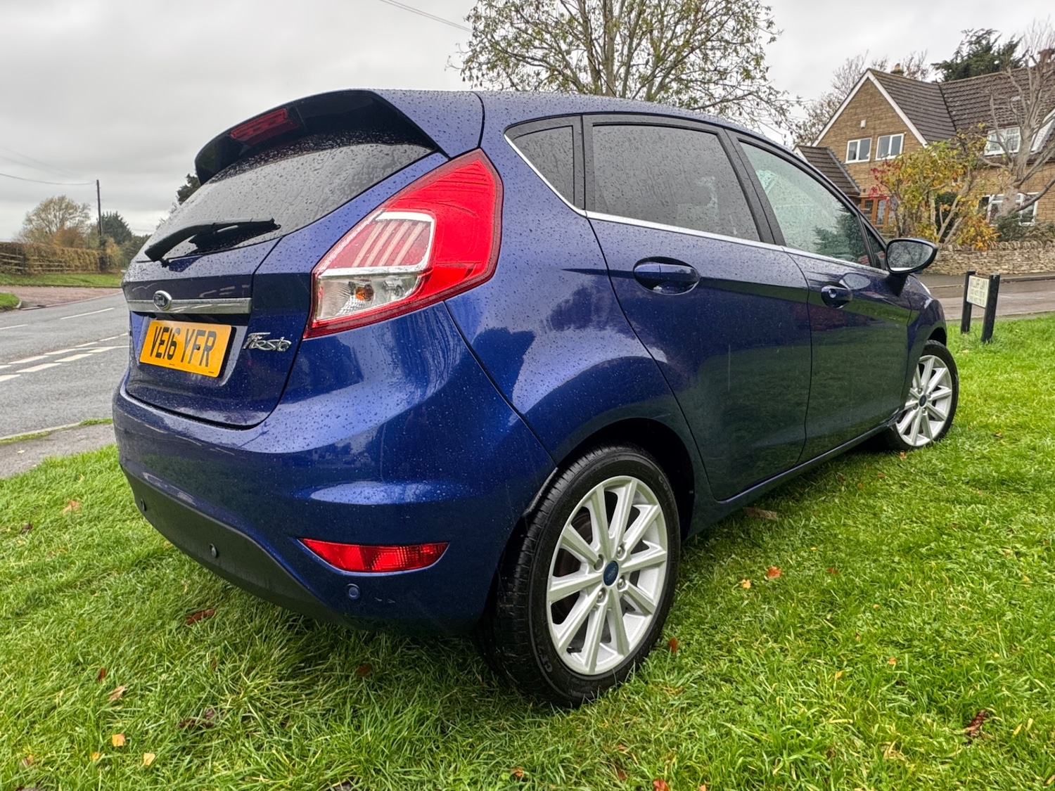 Used Ford Fiesta 2016 for sale - 76531088: Photo 7