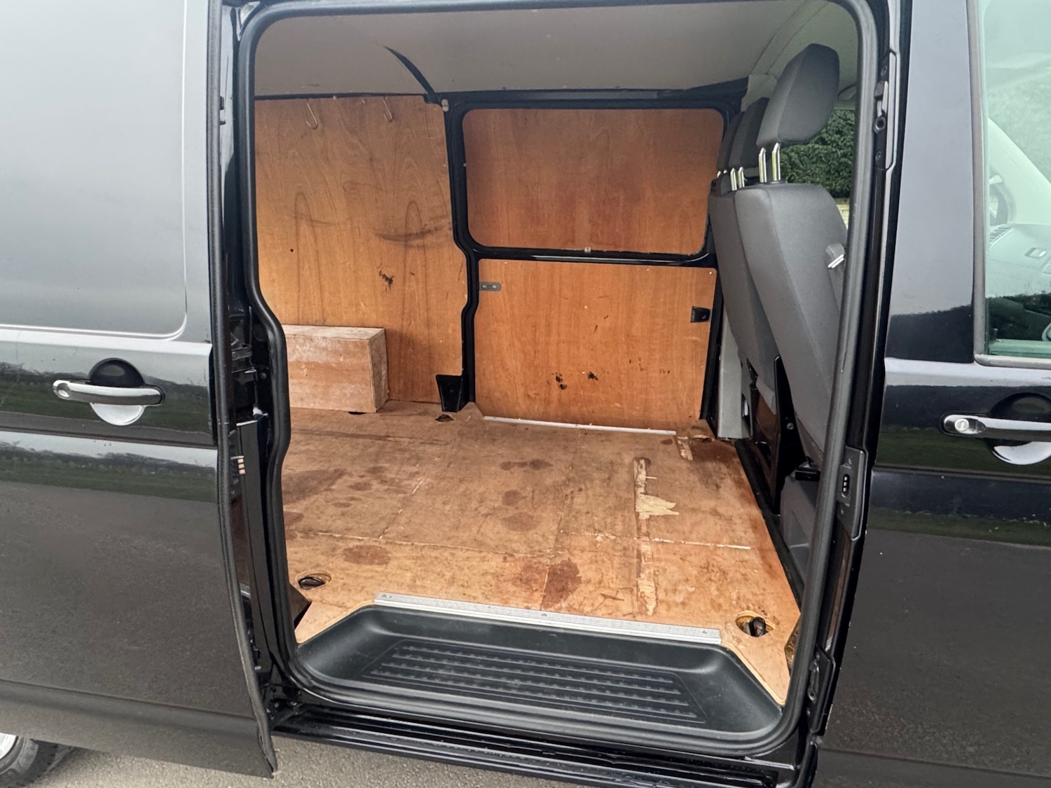 Used Volkswagen Transporter 2014 for sale - 77995239: Photo 15