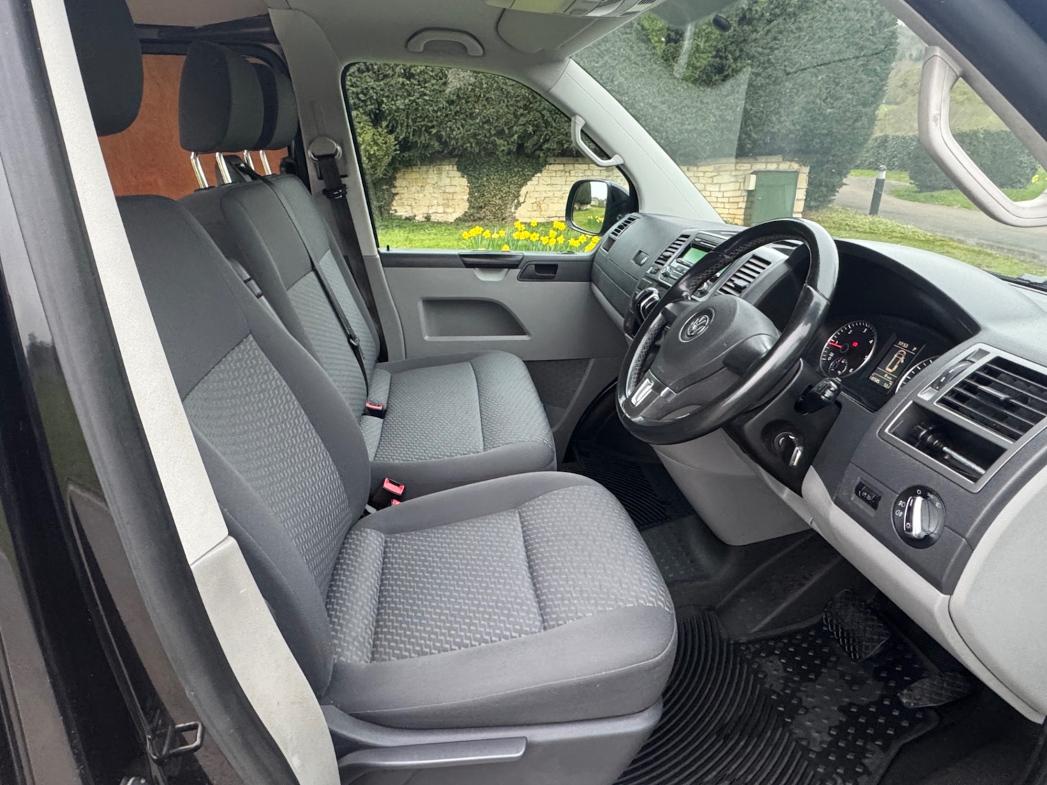 Used Volkswagen Transporter 2014 for sale - 77995239: Photo 16