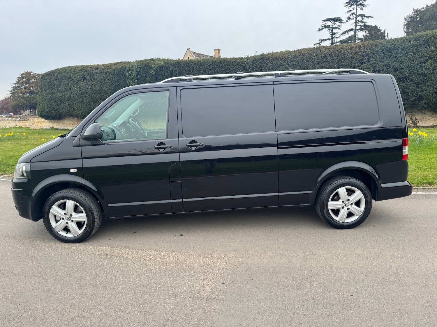 Used Volkswagen Transporter 2014 for sale - 77995239: Photo 2