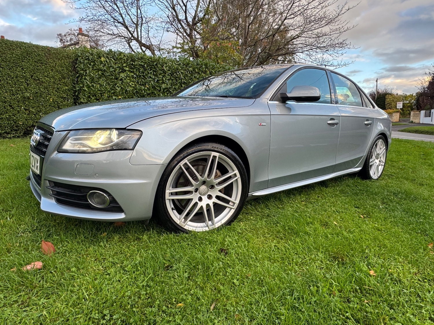 Used Audi A4 2010 for sale - 76339826: Photo 1