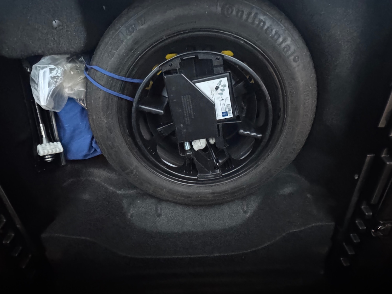 Used Mercedes-Benz E Class 2013 for sale - 78085067: Photo 14