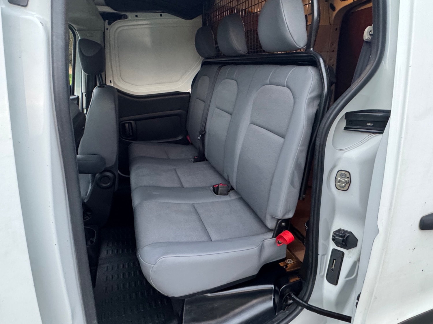 Used Citroen Berlingo 2013 for sale - 77736071: Photo 12