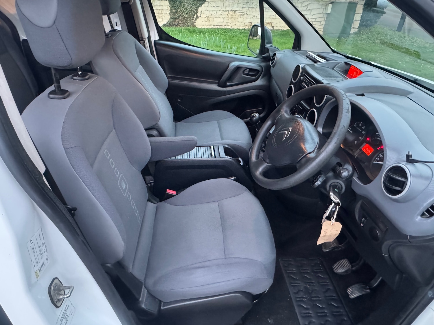 Used Citroen Berlingo 2013 for sale - 77736071: Photo 14