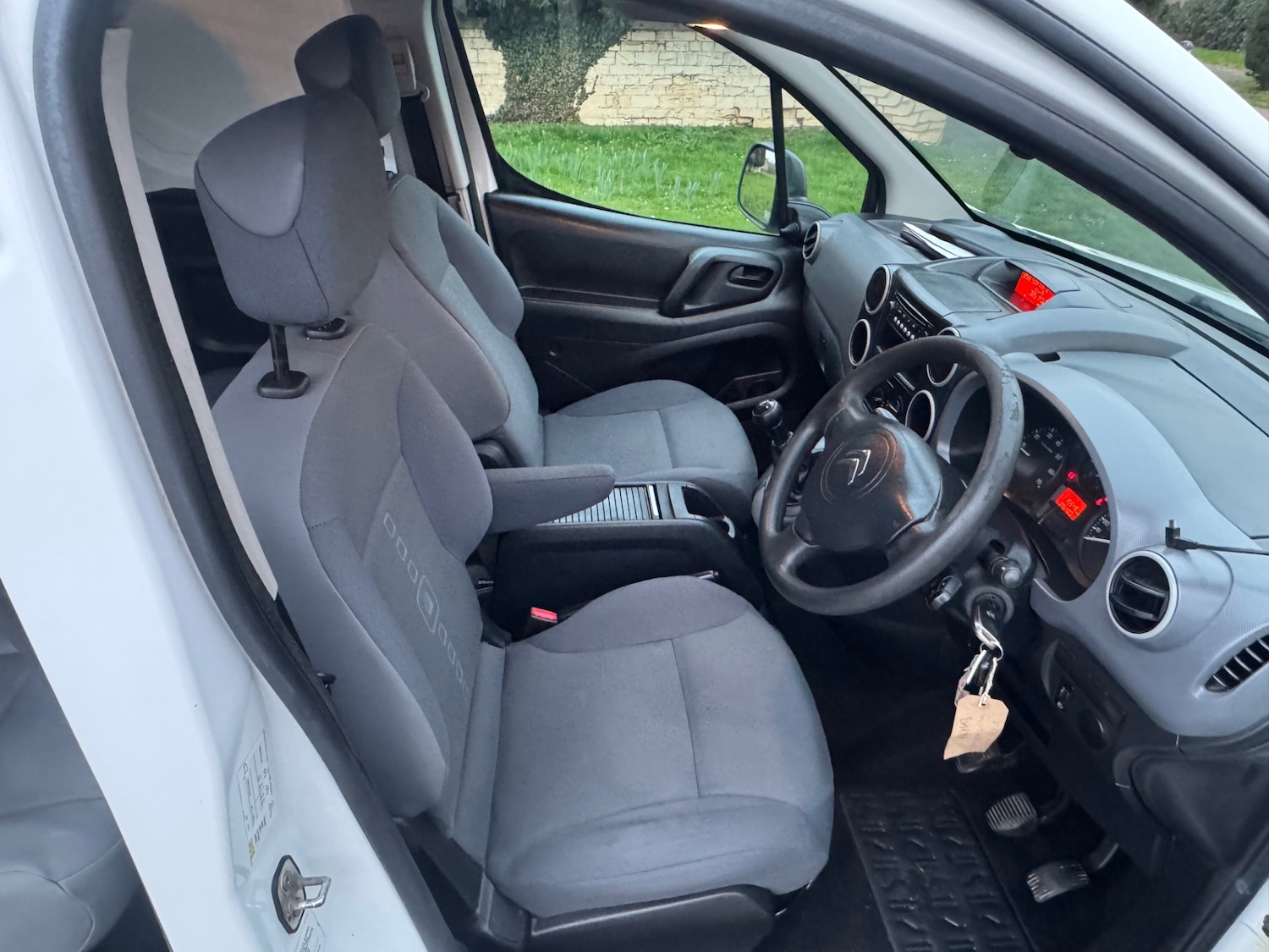 Used Citroen Berlingo 2013 for sale - 77736071: Photo 16