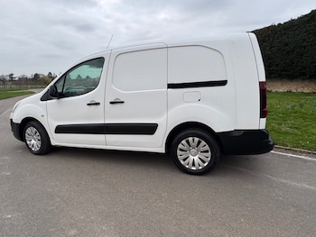 Used Citroen Berlingo 2013 for sale - 77736071: Photo