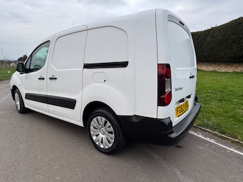 Used Citroen Berlingo 2013 for sale - 77736071: Photo