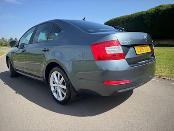 Used Skoda Octavia 2016 for sale - 78733437: Photo