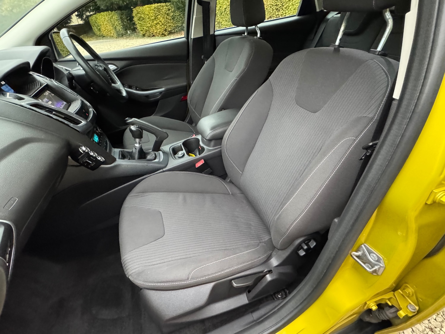 Used Ford Focus 2011 for sale - 76317223: Photo 23