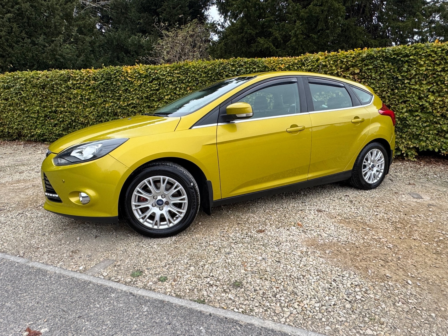 Used Ford Focus 2011 for sale - 76317223: Photo 4
