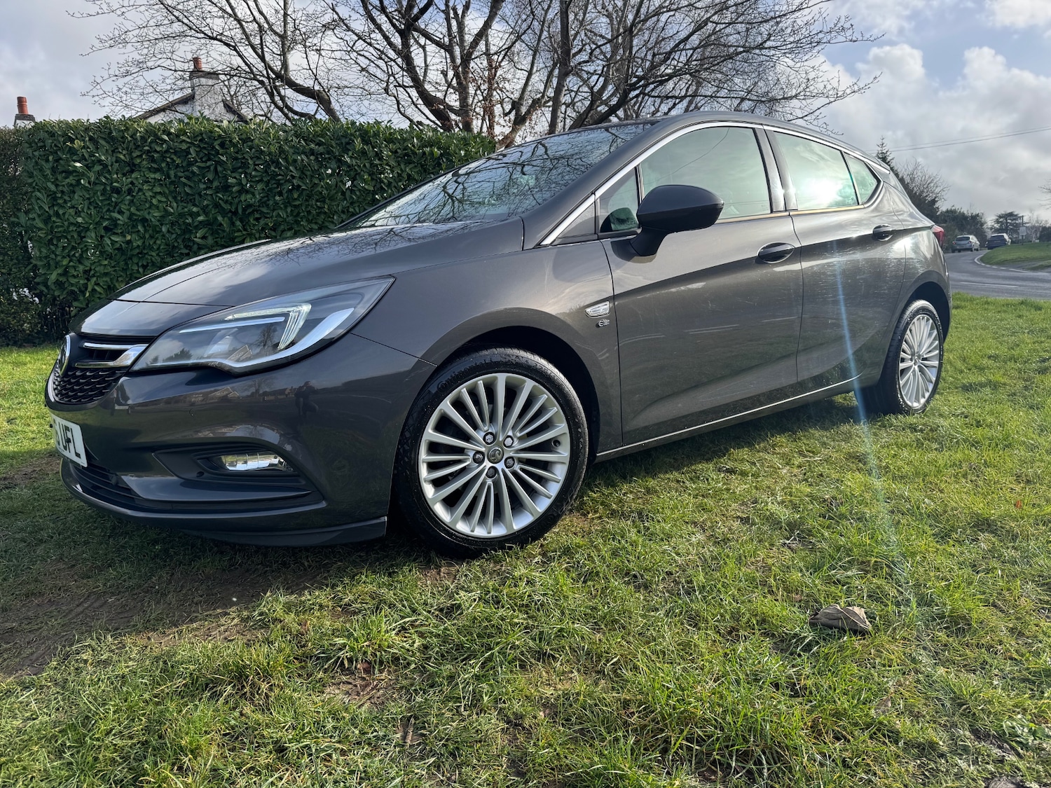 Used Vauxhall Astra 2016 for sale - 77379144: Photo 2