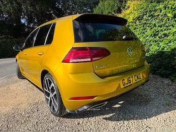 Used Volkswagen Golf 2017 for sale - 78901521: Photo
