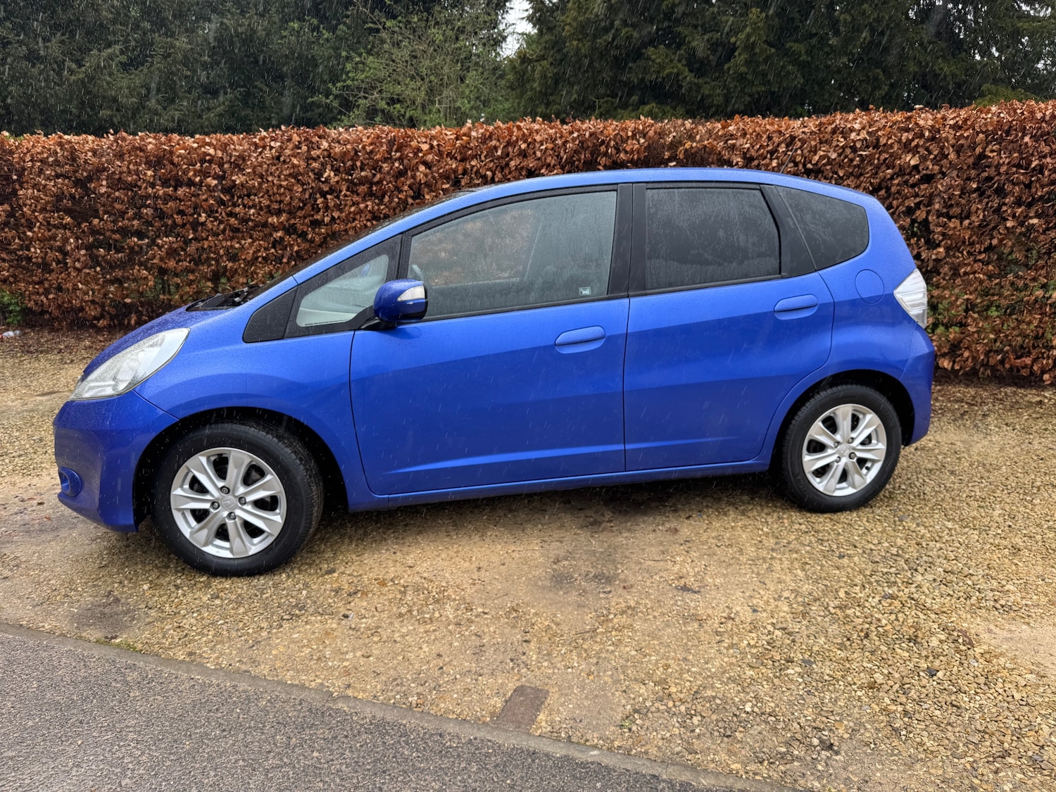 Used Honda Jazz 2011 for sale - 77897370: Photo 2