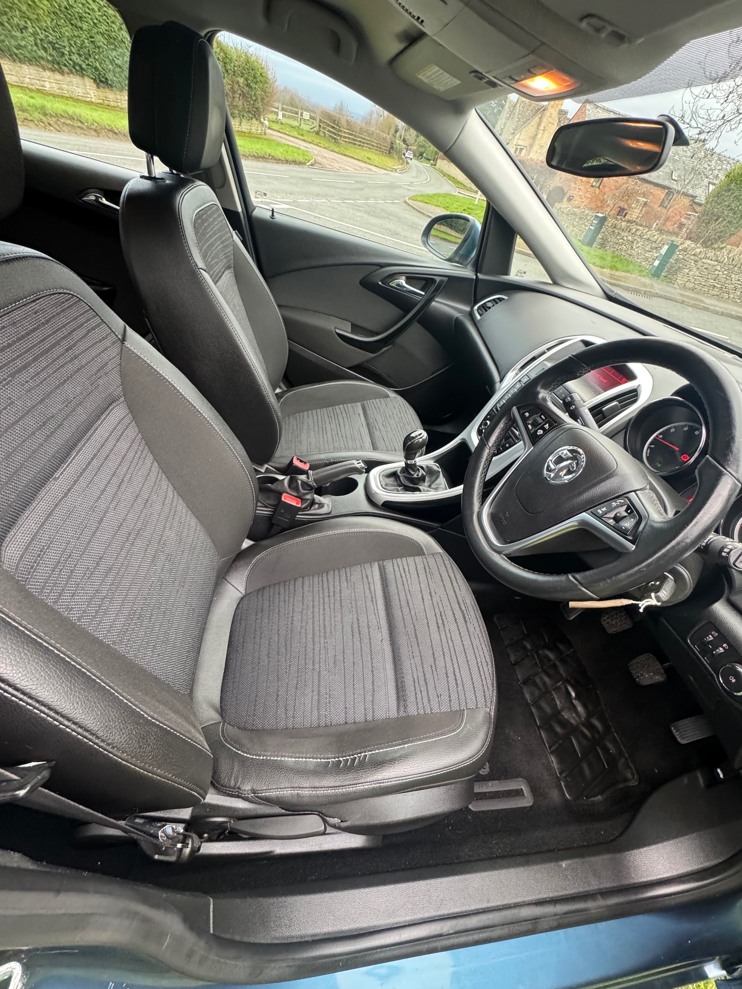 Used Vauxhall Astra 2015 for sale - 77264683: Photo 13