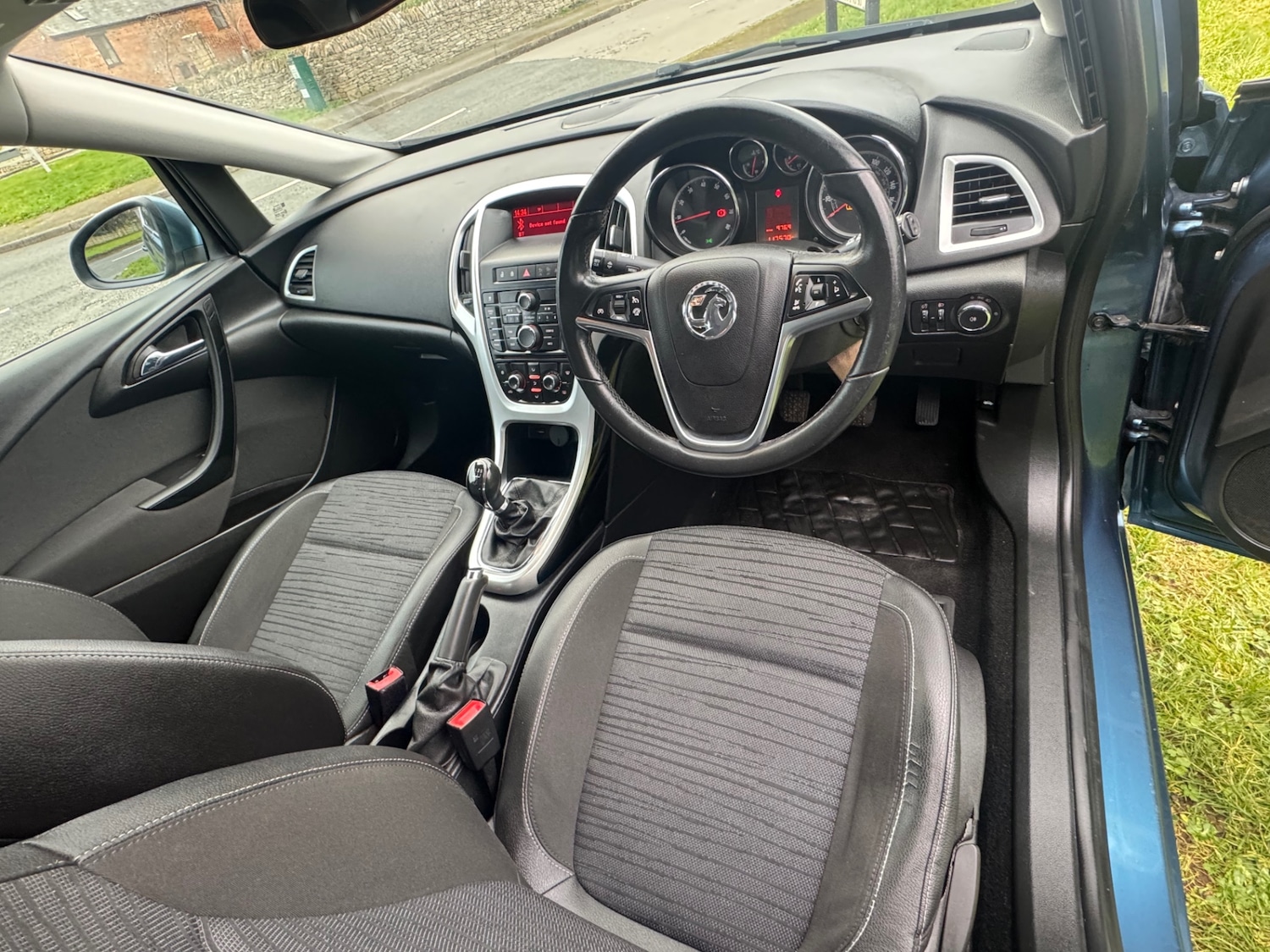 Used Vauxhall Astra 2015 for sale - 77264683: Photo 15