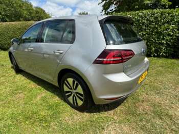 Used Volkswagen Golf 2015 for sale - 75008149: Photo