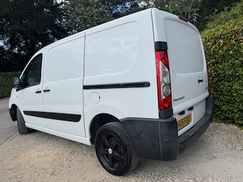 Used Peugeot Expert 2015 for sale - 79502826: Photo