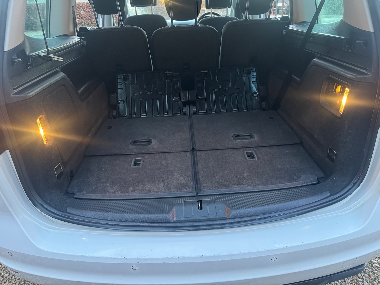 Used Volkswagen Sharan 2015 for sale - 77400178: Photo 25