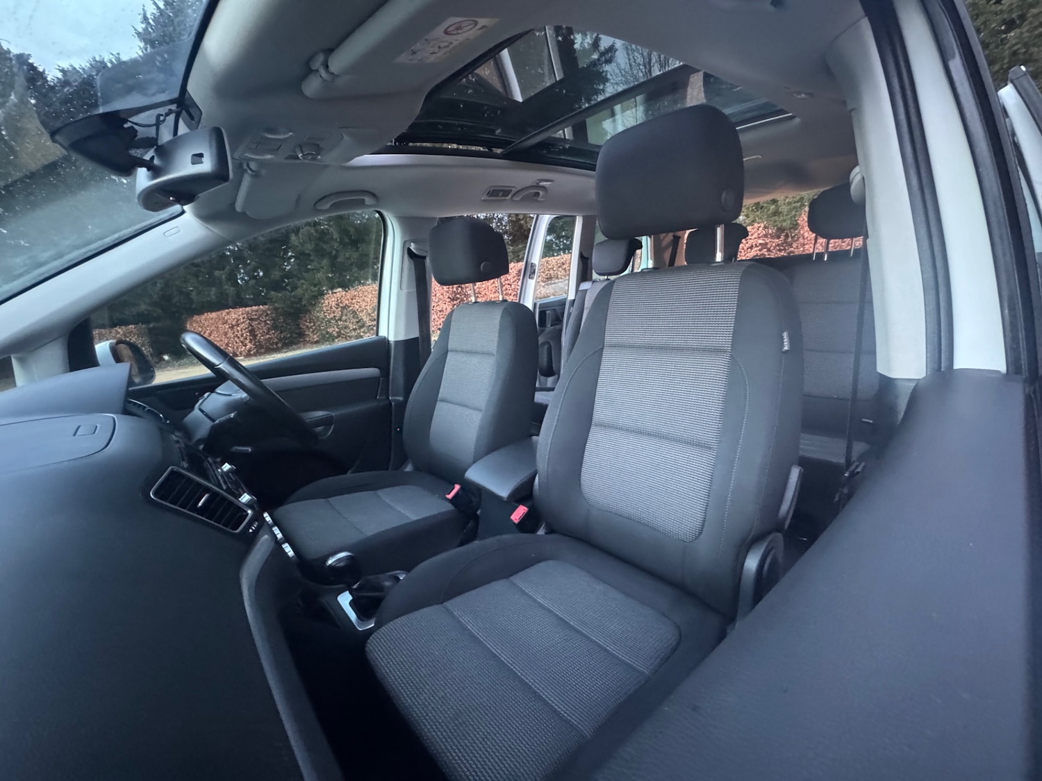 Used Volkswagen Sharan 2015 for sale - 77400178: Photo 26