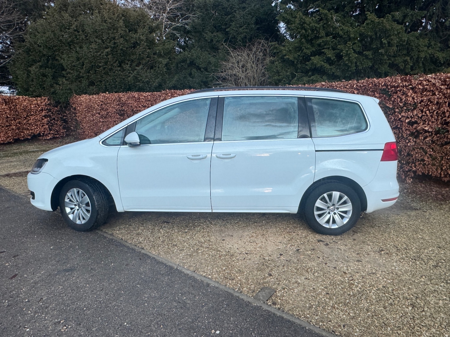 Used Volkswagen Sharan 2015 for sale - 77400178: Photo 5