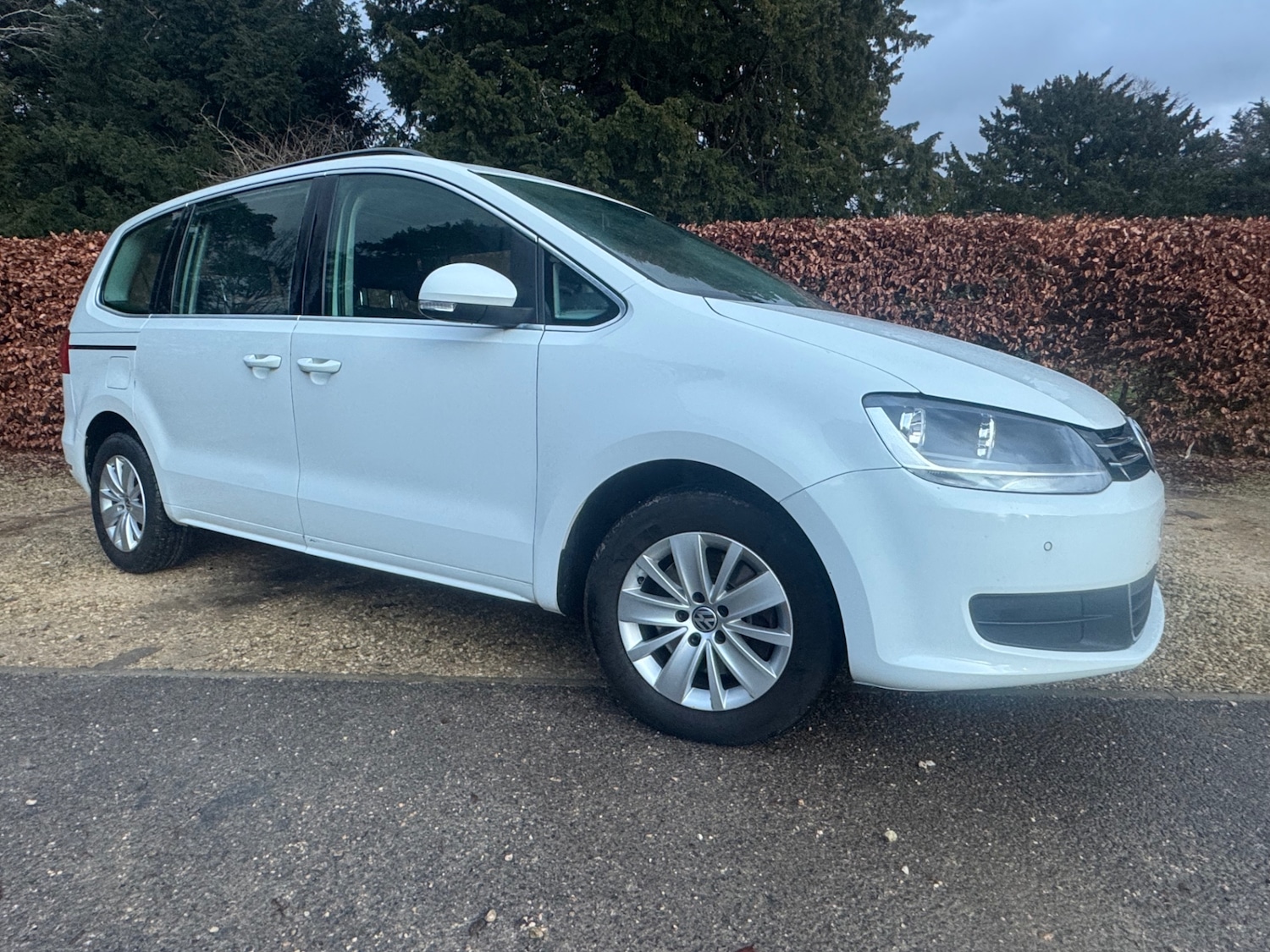 Used Volkswagen Sharan 2015 for sale - 77400178: Photo 6