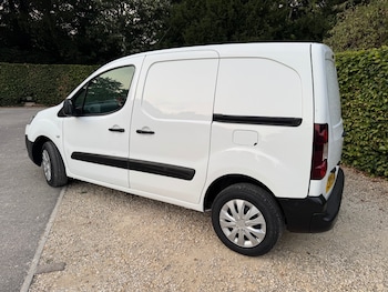 Used Peugeot Partner 2015 for sale - 75596052: Photo