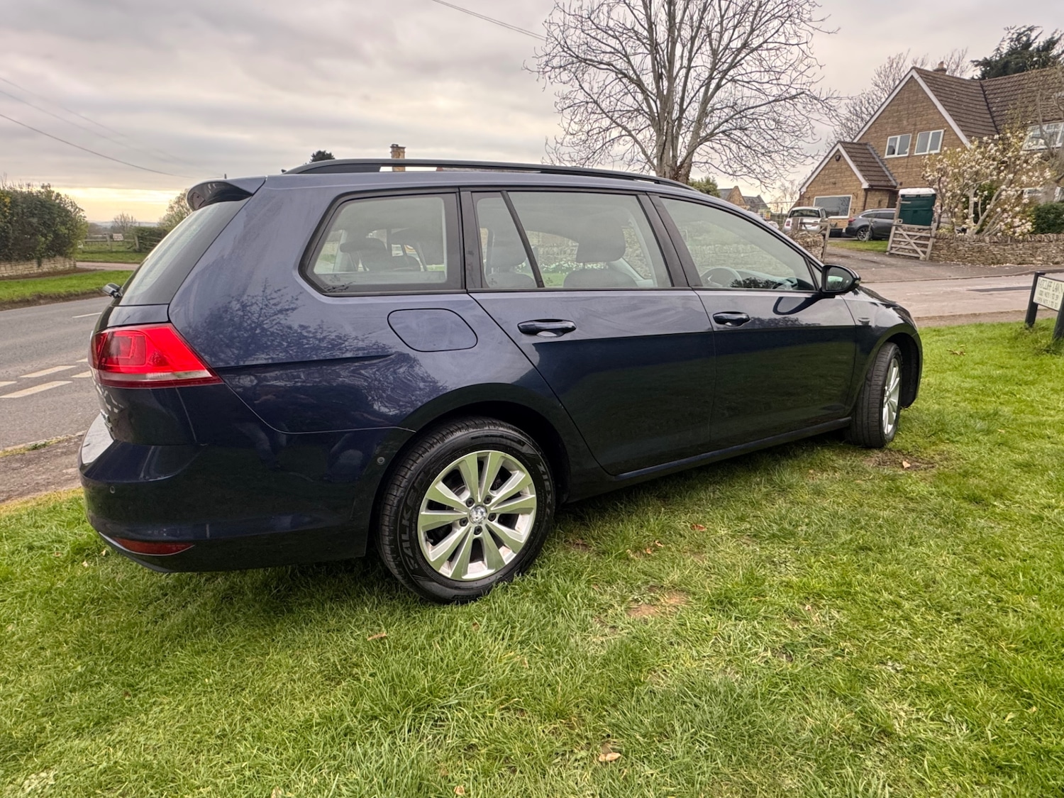 Used Volkswagen Golf 2014 for sale - 78098939: Photo 5