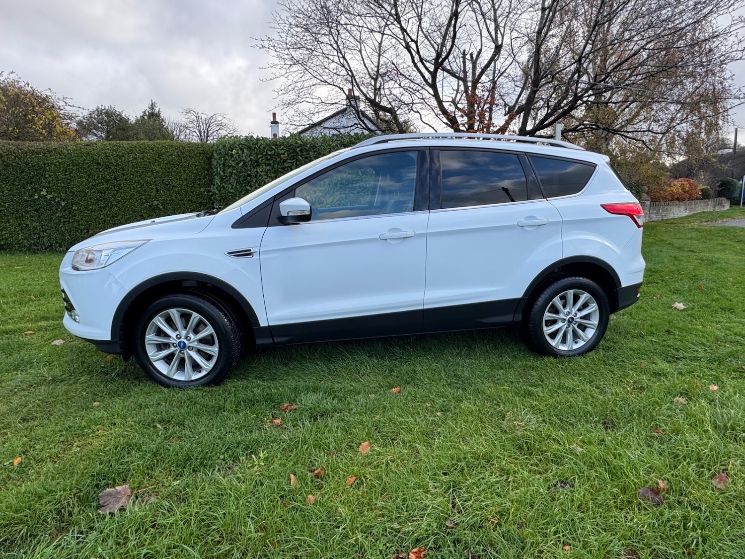 Used Ford Kuga 2016 for sale - 76670915: Photo 2