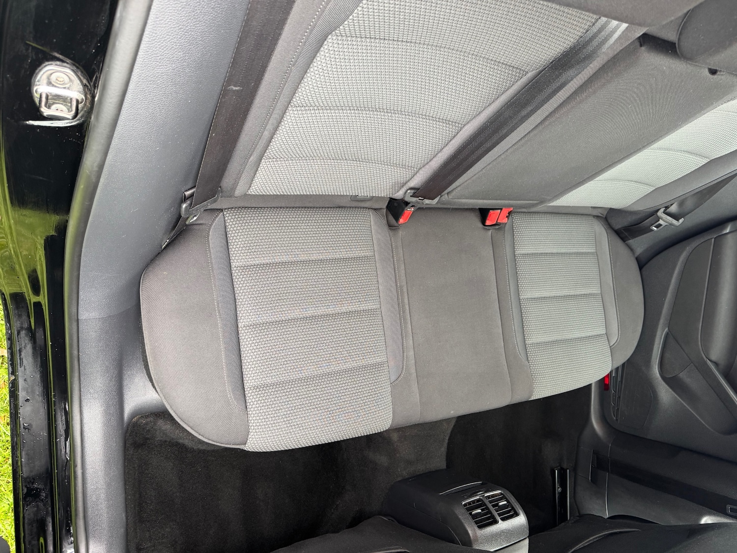 Used Volkswagen Golf 2012 for sale - 76536949: Photo 11