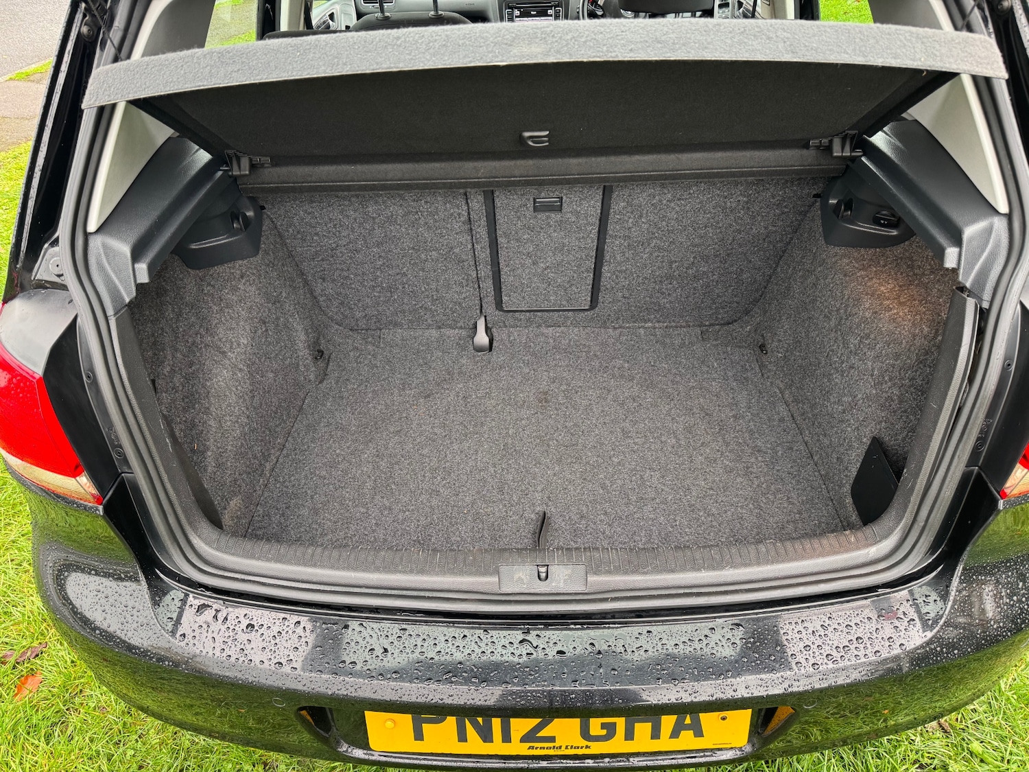 Used Volkswagen Golf 2012 for sale - 76536949: Photo 9