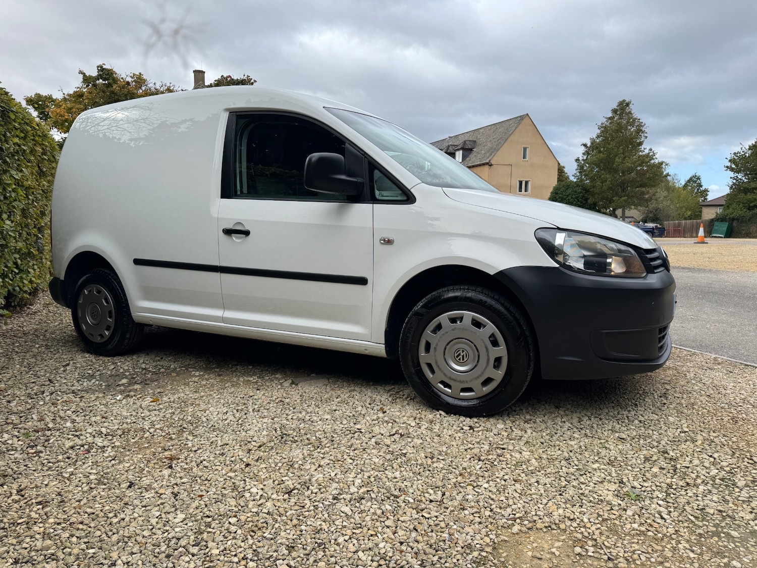 Used Volkswagen Caddy 2011 for sale - 76379002: Photo 8