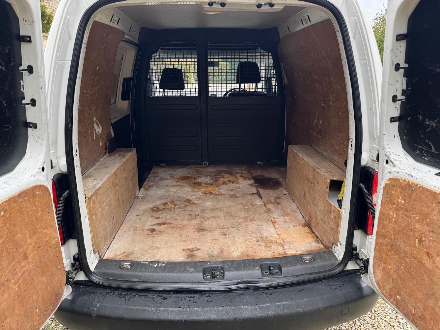 Used Volkswagen Caddy 2011 for sale - 76379002: Photo 9